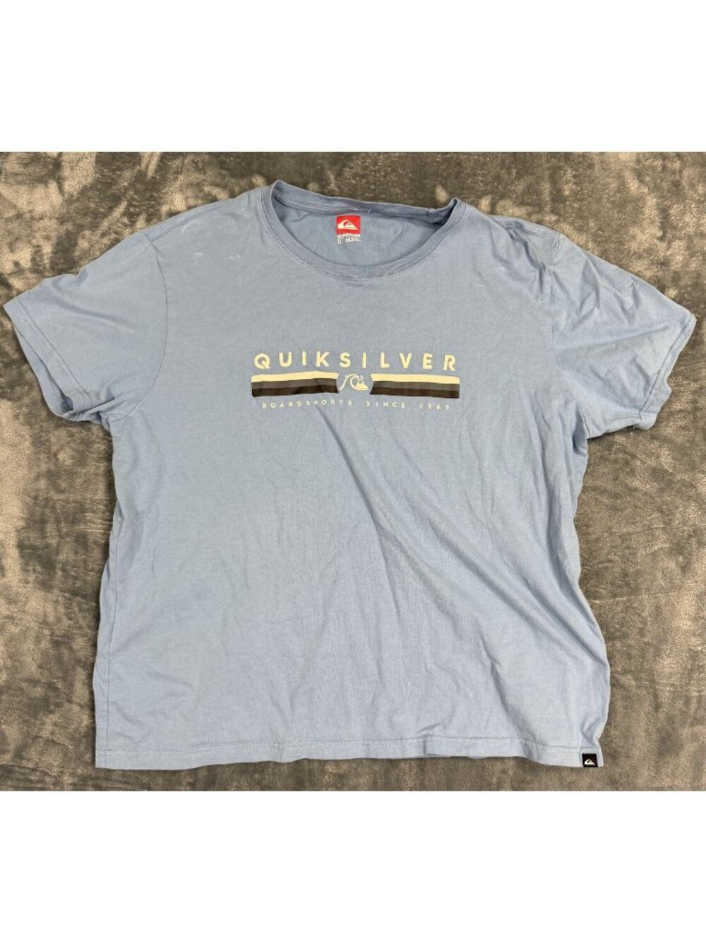 Quiksilver Mens Blue Graphic T-Shirt XL Casual Surf Style Cotton